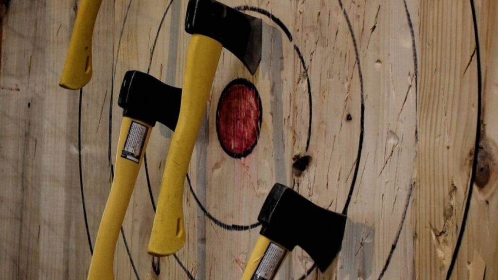 axe throwing sport