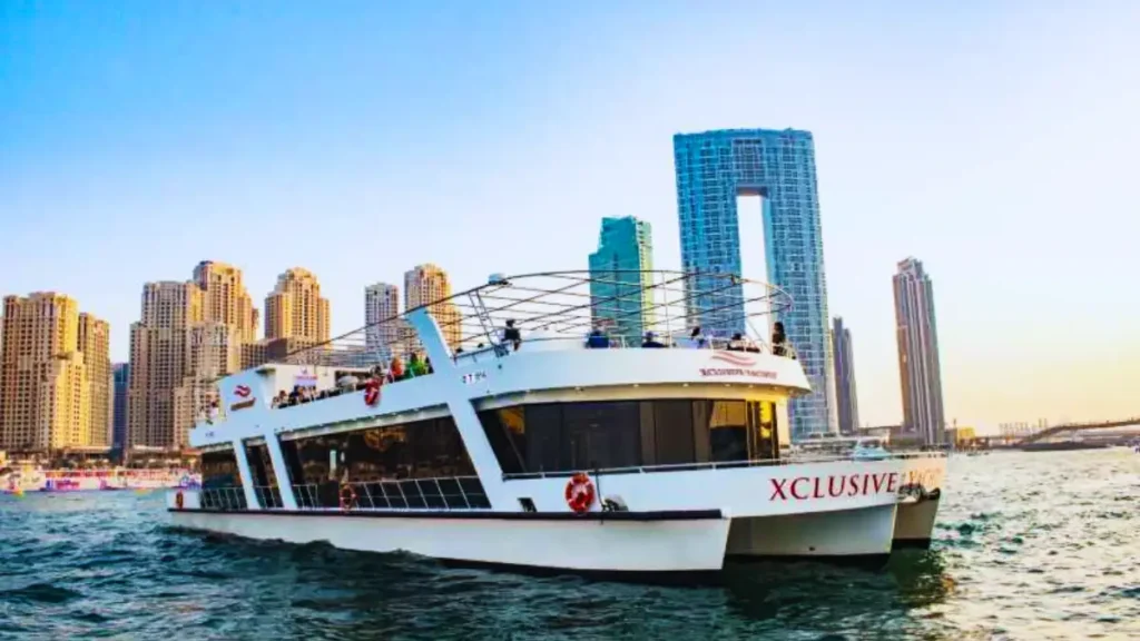 Dubai harbour cruising experience