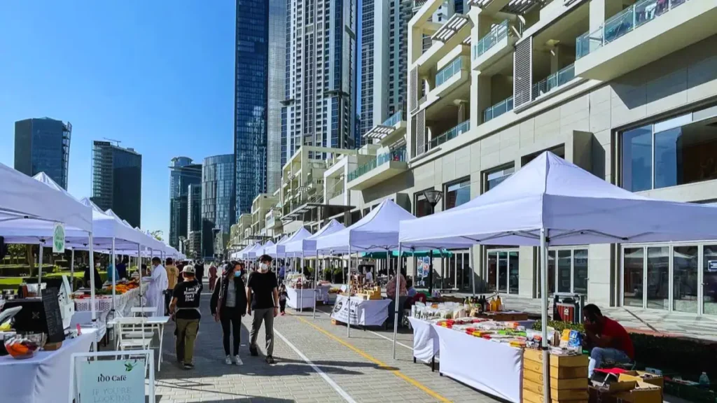 Farmers’ market.