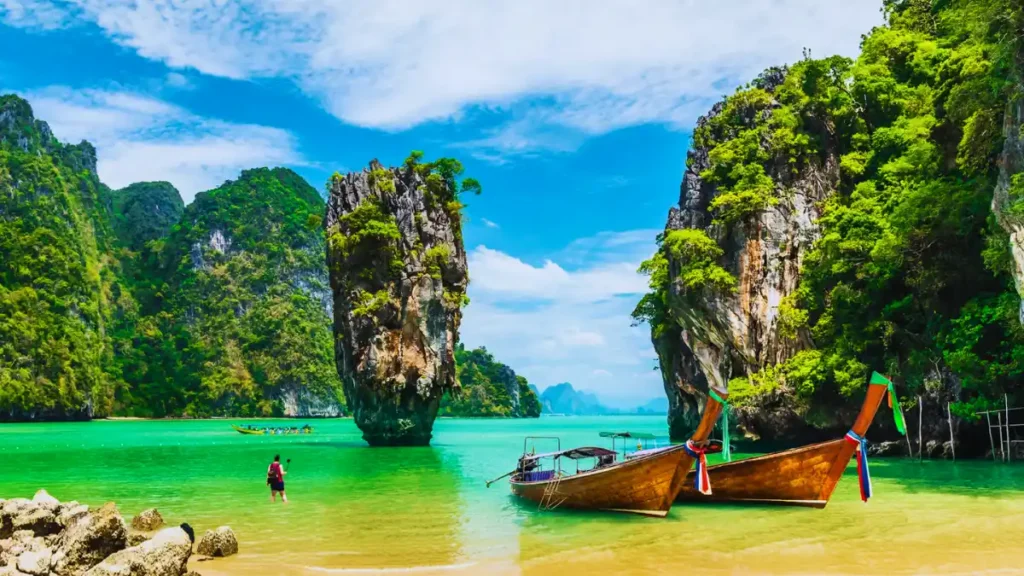 James Bond island