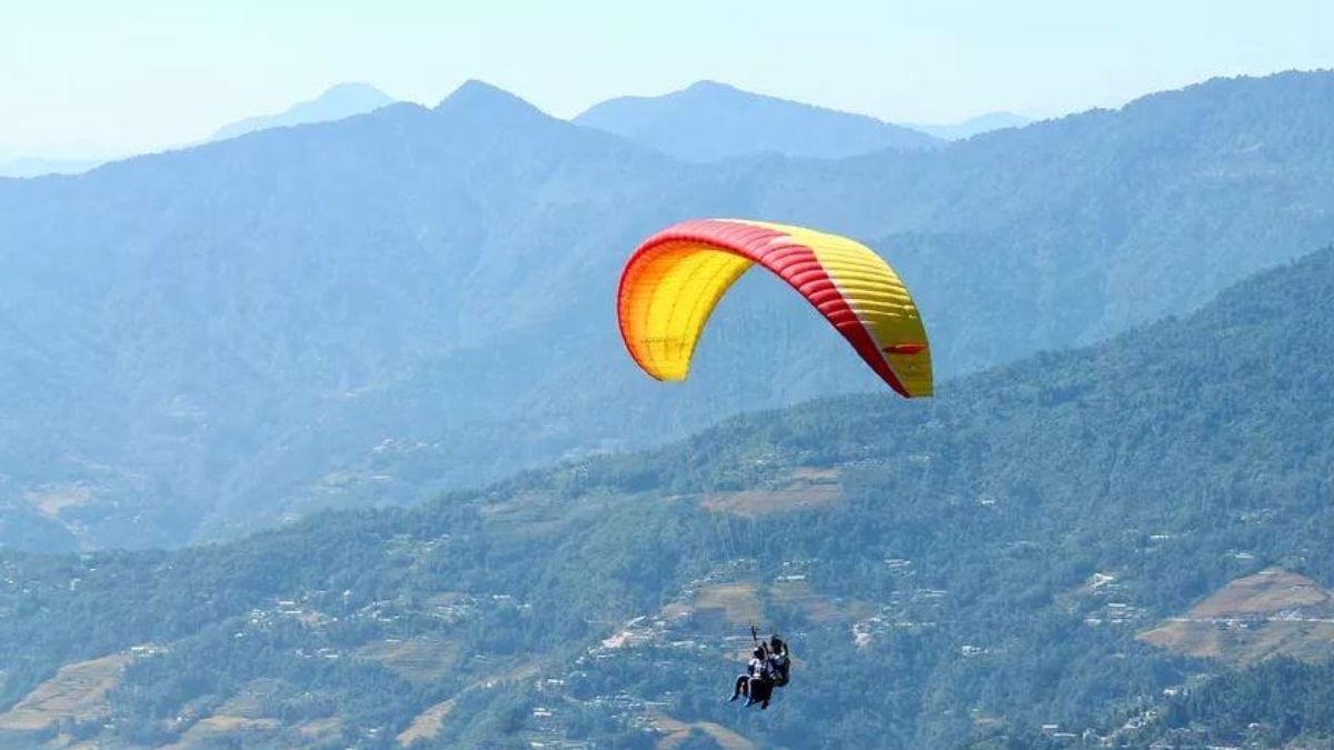 Paragliding