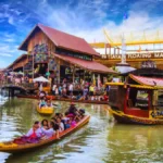 Visit the Floating Market in Pattaya