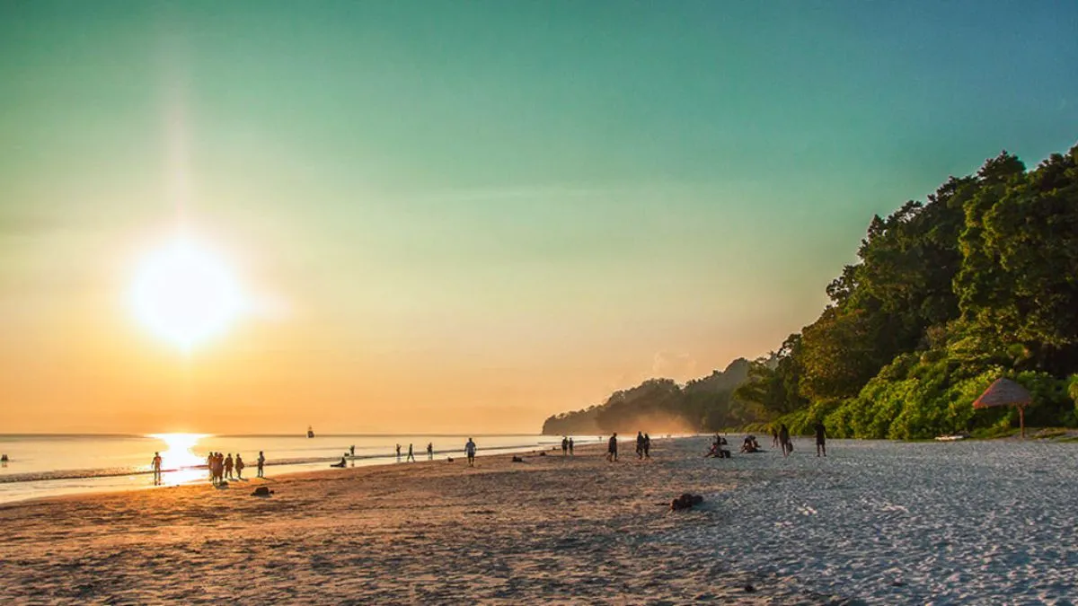 Radhanagar Beach (Havelock Island)