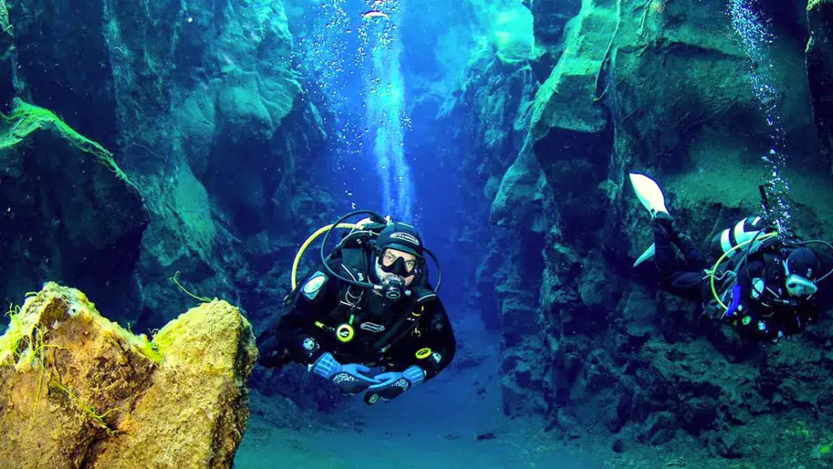Scuba Diving, Iceland 
