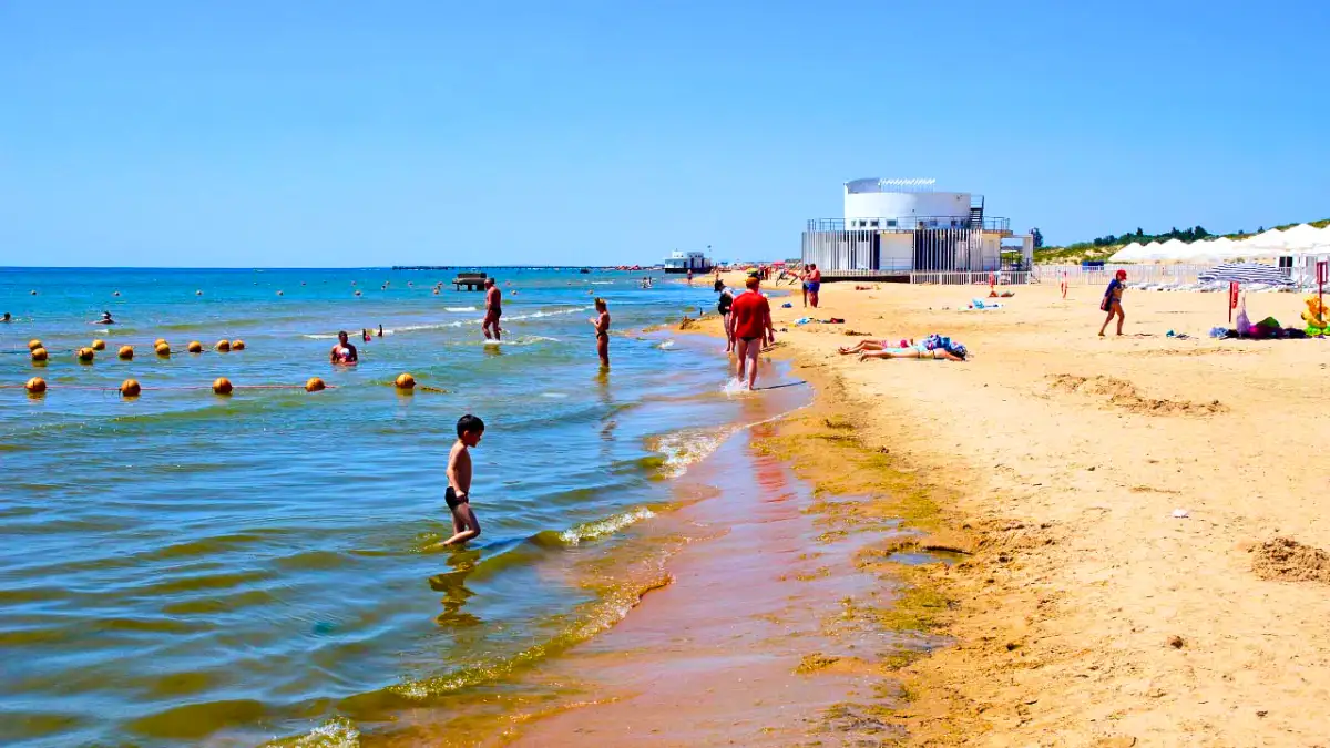 Vityazevo Beach