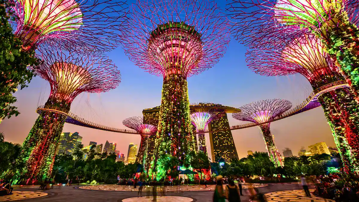  Gardens by the Bay