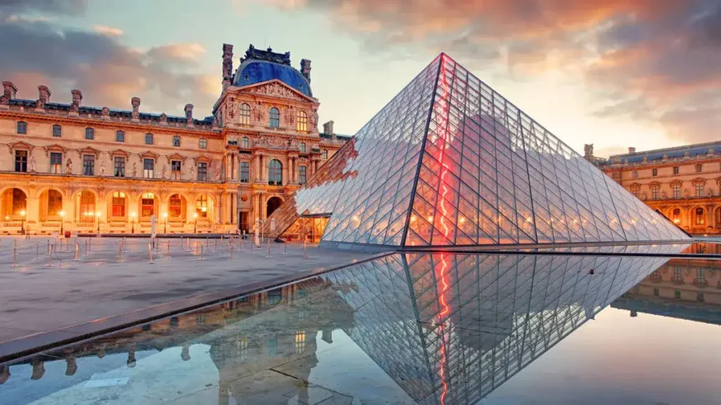 Paris Louvre