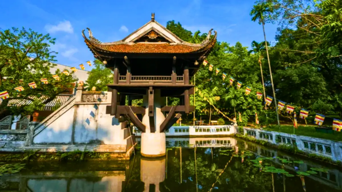 The One Pillar Pagoda (Chua Mot Cot)