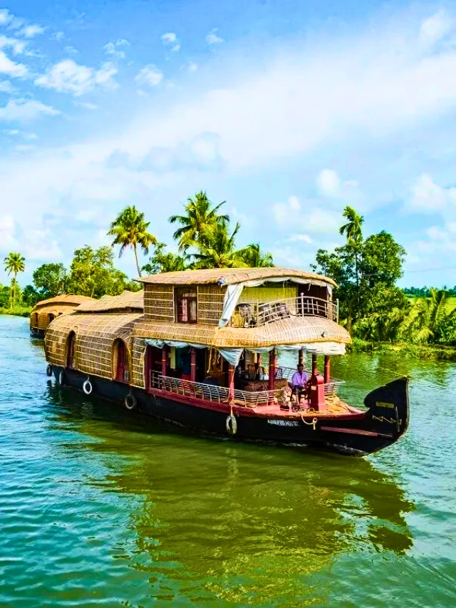 Tourist Places to Visit in Kerala