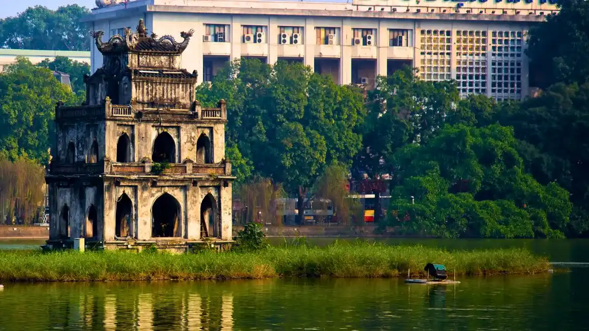 Hoan Kiem Lake