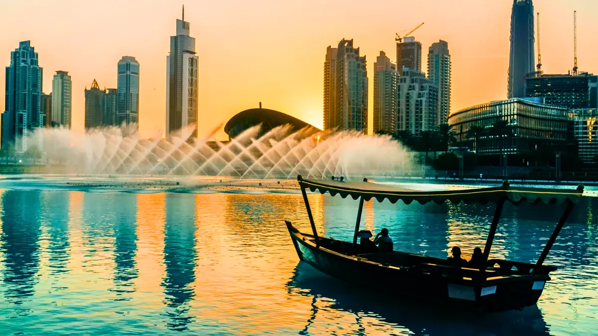 Dubai Fountain Show and Lake Ride