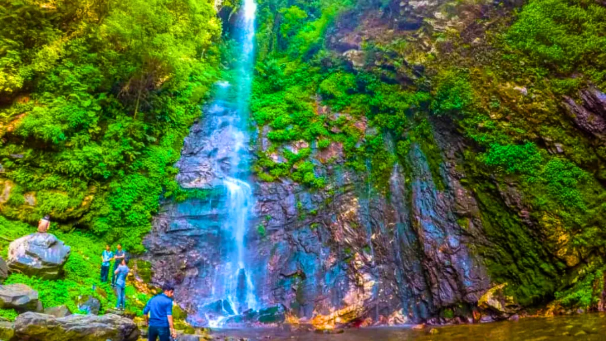 Chhoie Waterfall