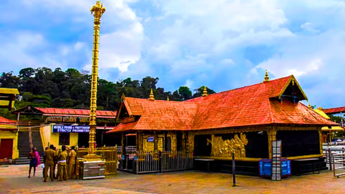  Sabarimala Temple, Kerala