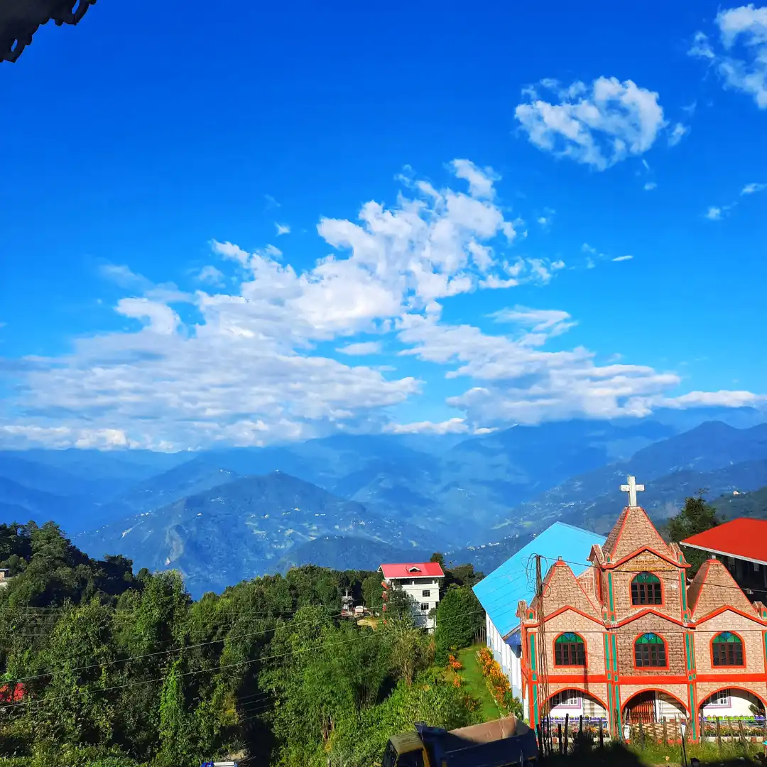 Ravangla Travel Guide : Best Time , Places , Weather, Stay and Travel Tips 2 Clear Sky with Cloude in Ravangla