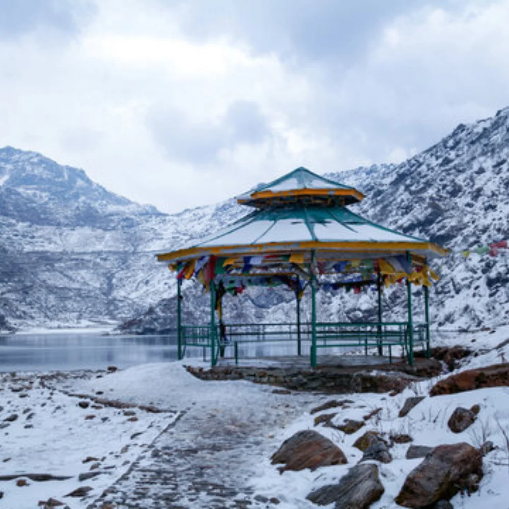 Nathula Pass: Temperature, Weather, Best Time & Permit 9 Nathula Pass View point