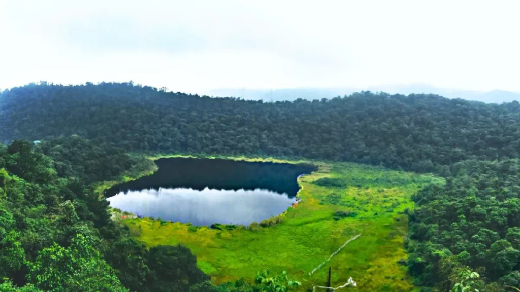 Khecheopalri Lake