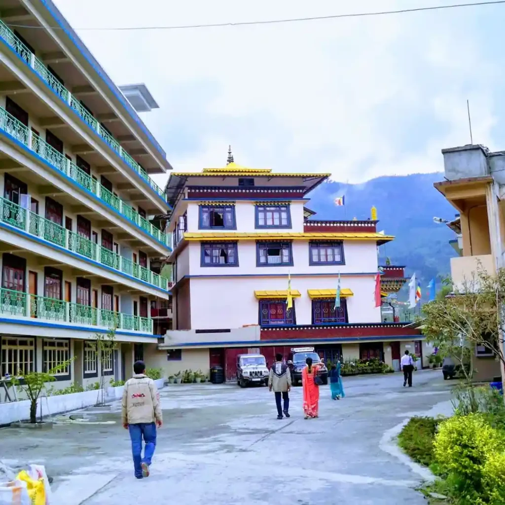 Gangtok Travel Guide 2025: Best Time, Activities, Places & How to Reach 4 Gangtok monastery