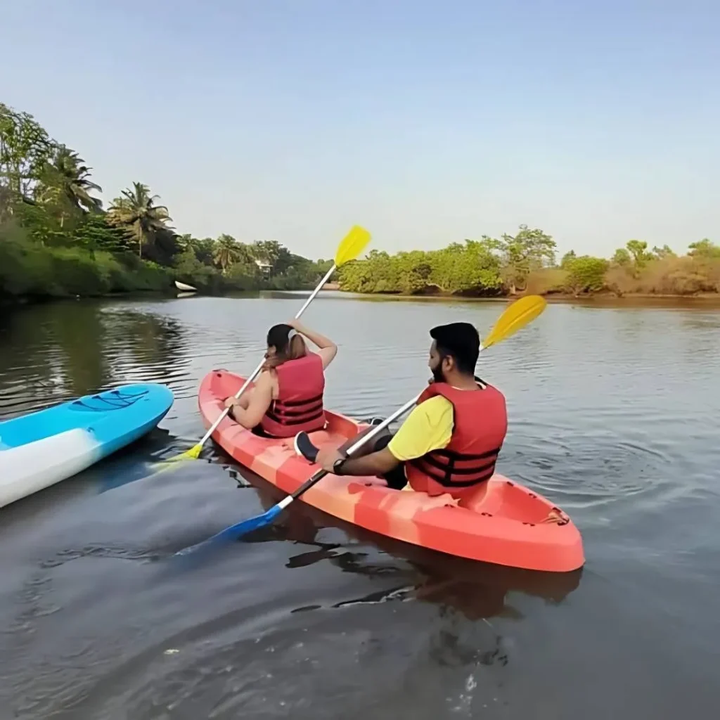 Kayaking, a must do activity in Thailand