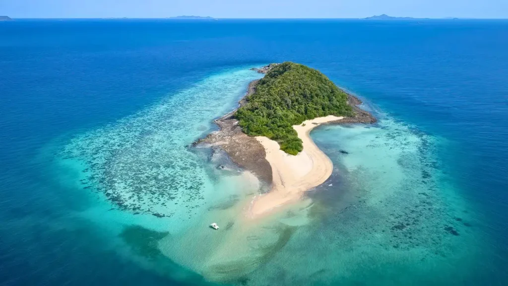 Khram Yai Island at Bangkok