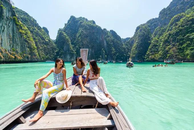 Thailand-friends-package-2.webp