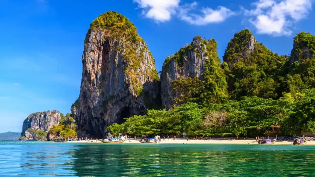 Ao Phra Nang Beach, Ao Nang, Krabi