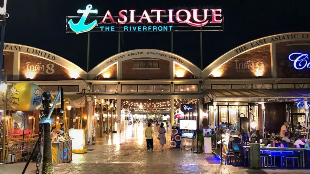 Asiatique The Riverfront is a famous open air mall located in the heart of Bangkok.