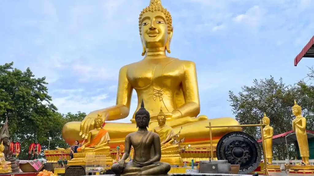 Big Buddha Hill (Wat Phra Yai) , a Buddhist temple in Pattaya, Thailand