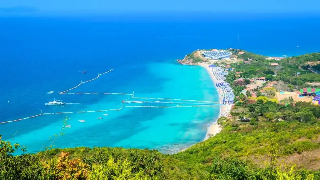 Coral Island (Koh Larn) in Pattaya City