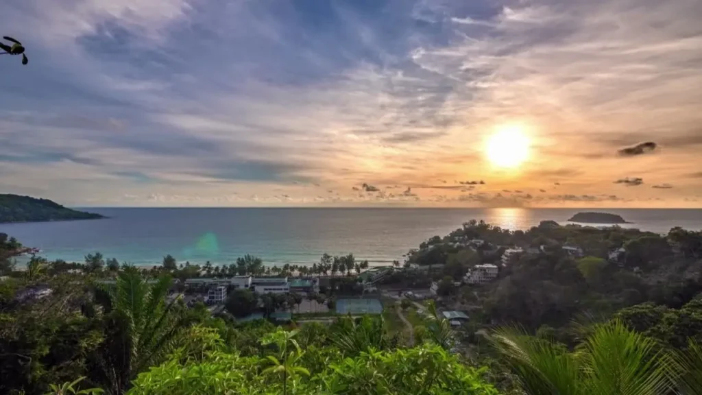Phuket Weather in November