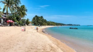 Maenam Beach