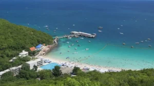 Tawaen Beach