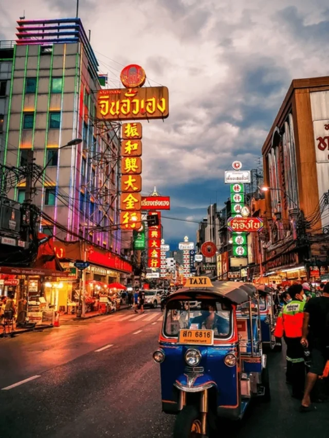 Top Night Markets in Bangkok