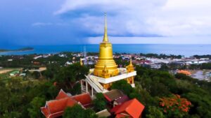 Chedi Wat Khao Hua Chuk