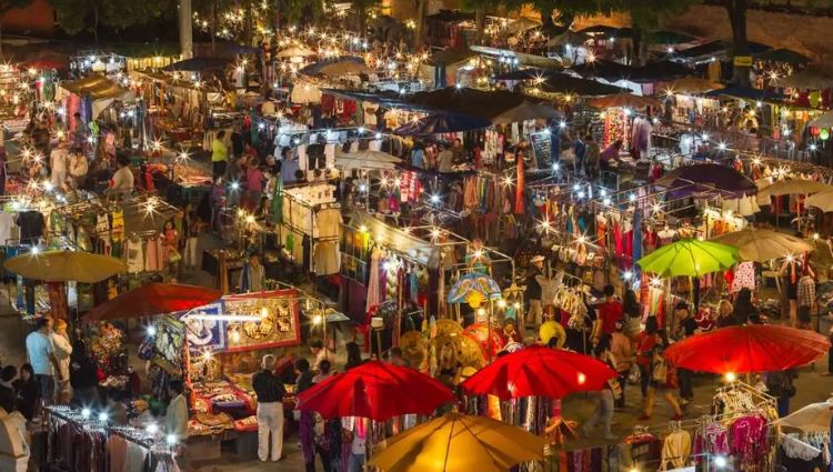 Chiang Mai Night Bazaar
