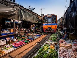 Rom Hup Market