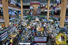 Waroros Market (Kad Luang)