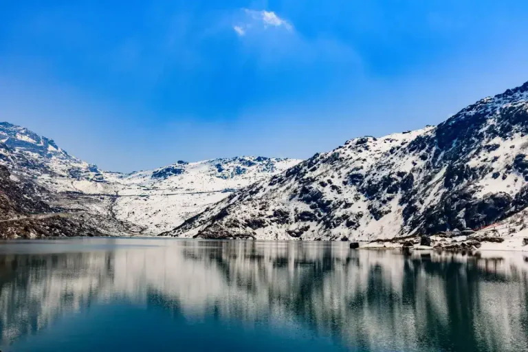 Tsongmo Lake​