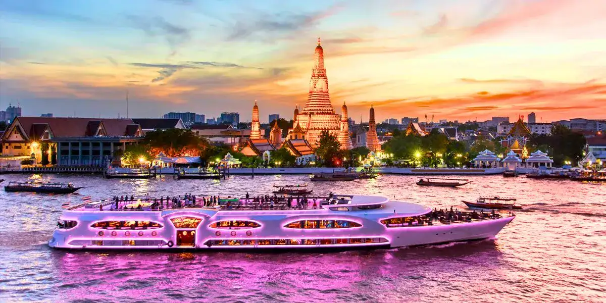 Chao Phraya Dinner Cruise, Bangkok