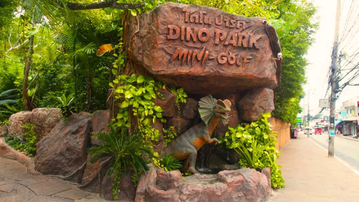 Dino Park Mini Golf