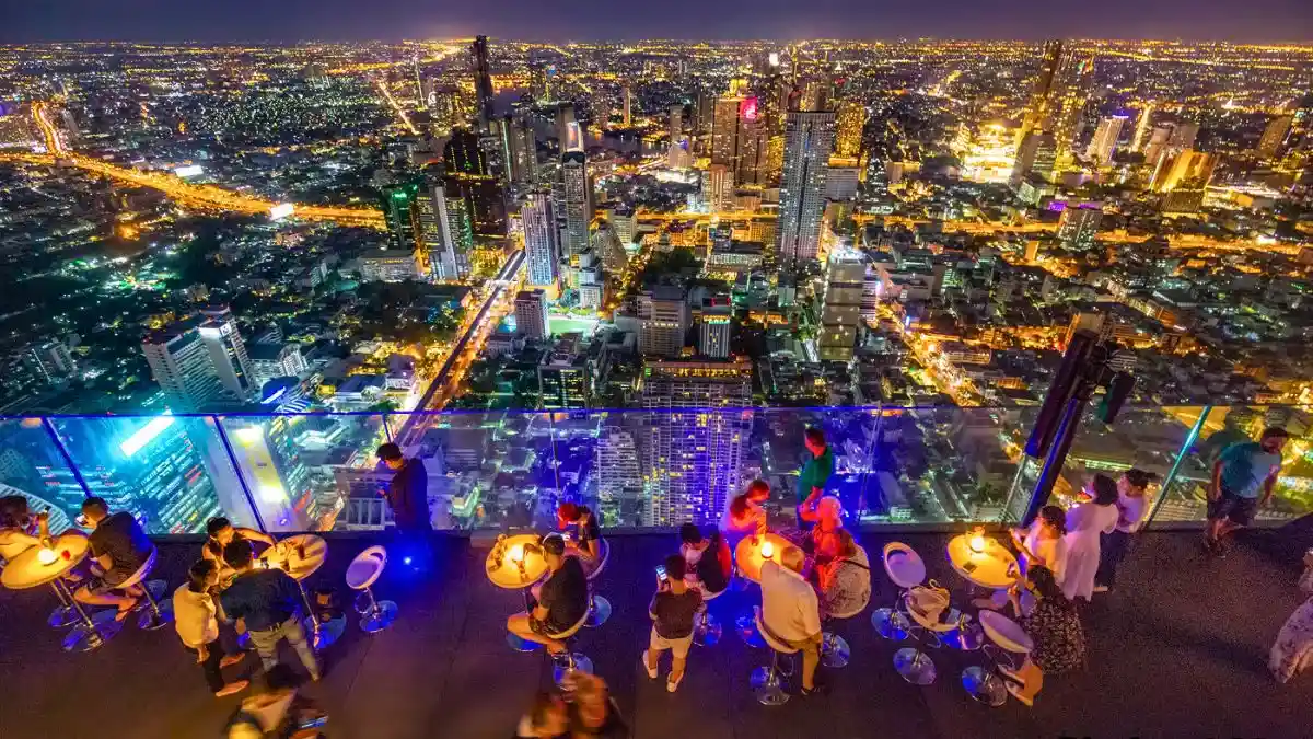 Maha Nakhon Skywalk