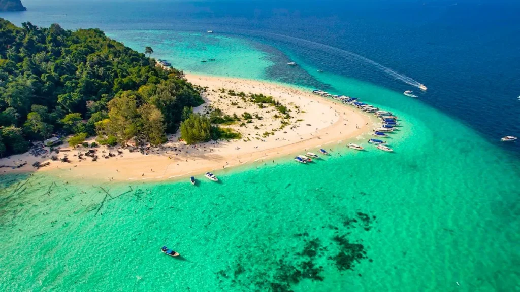 Visit Bamboo Island