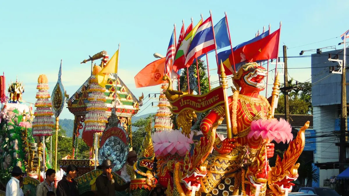 Chak Phra Festival