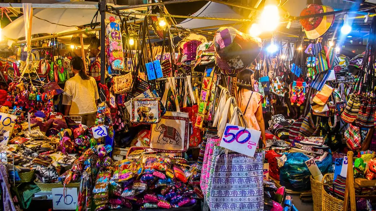 Shops at the Market