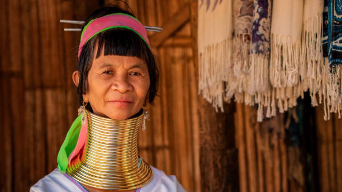 Visit the Karen Long Neck Tribe Villages