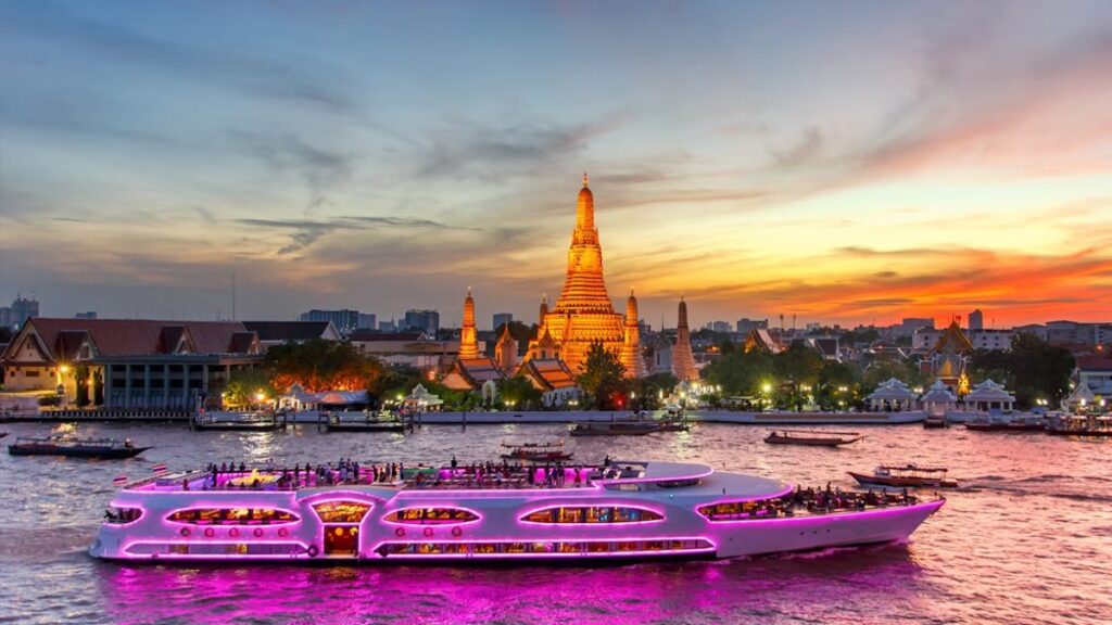 Why Choose the Chao Phraya River Dinner Cruise