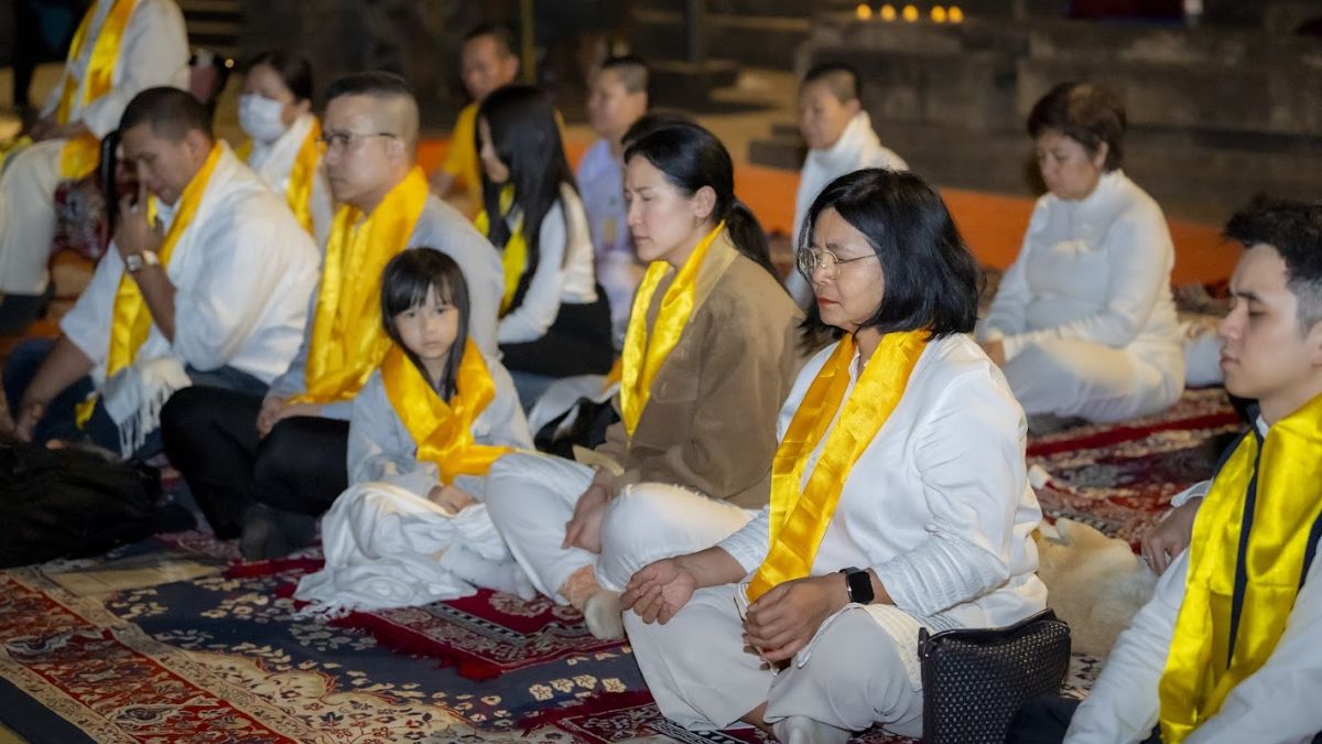 Participating in Buddhist Rituals