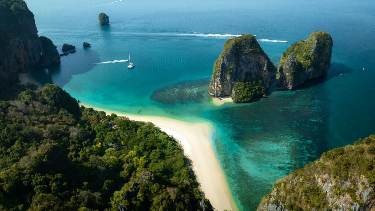 Phra Nang Cave Beach